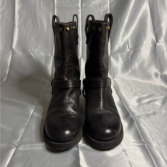 BOEMOS $360 Brown Leather Studded Mid Calf Pull On Boots
Made in Italy Size 36 - Picture 4 of 8